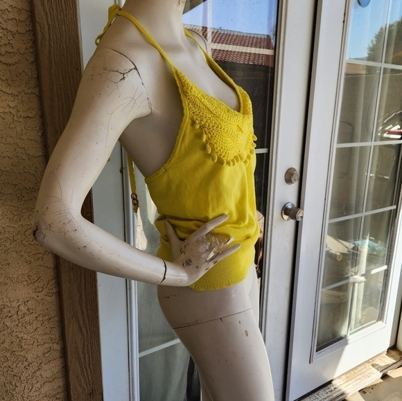 MILLYHalterneck‎ Sleeveless Top - Picture 3 of 11